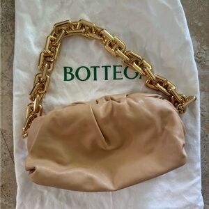 Bottega Veneta The Chain Pouch Neutral